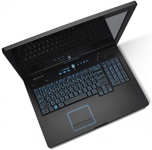 ALIENWARE 17 (A17-8475) вид боковой панели